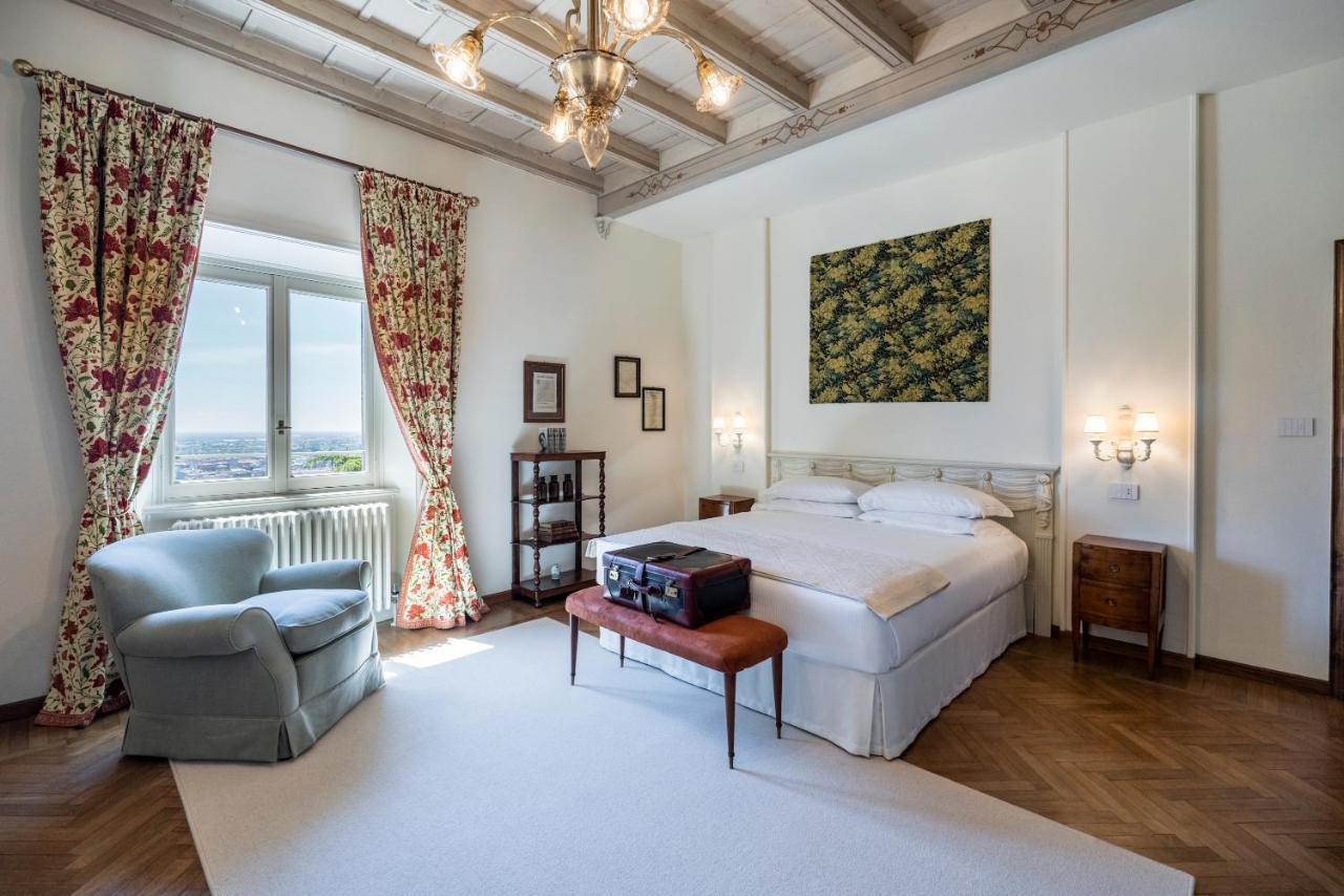 Frühstückspension Foresteria Di Palazzo Radici Bergamo